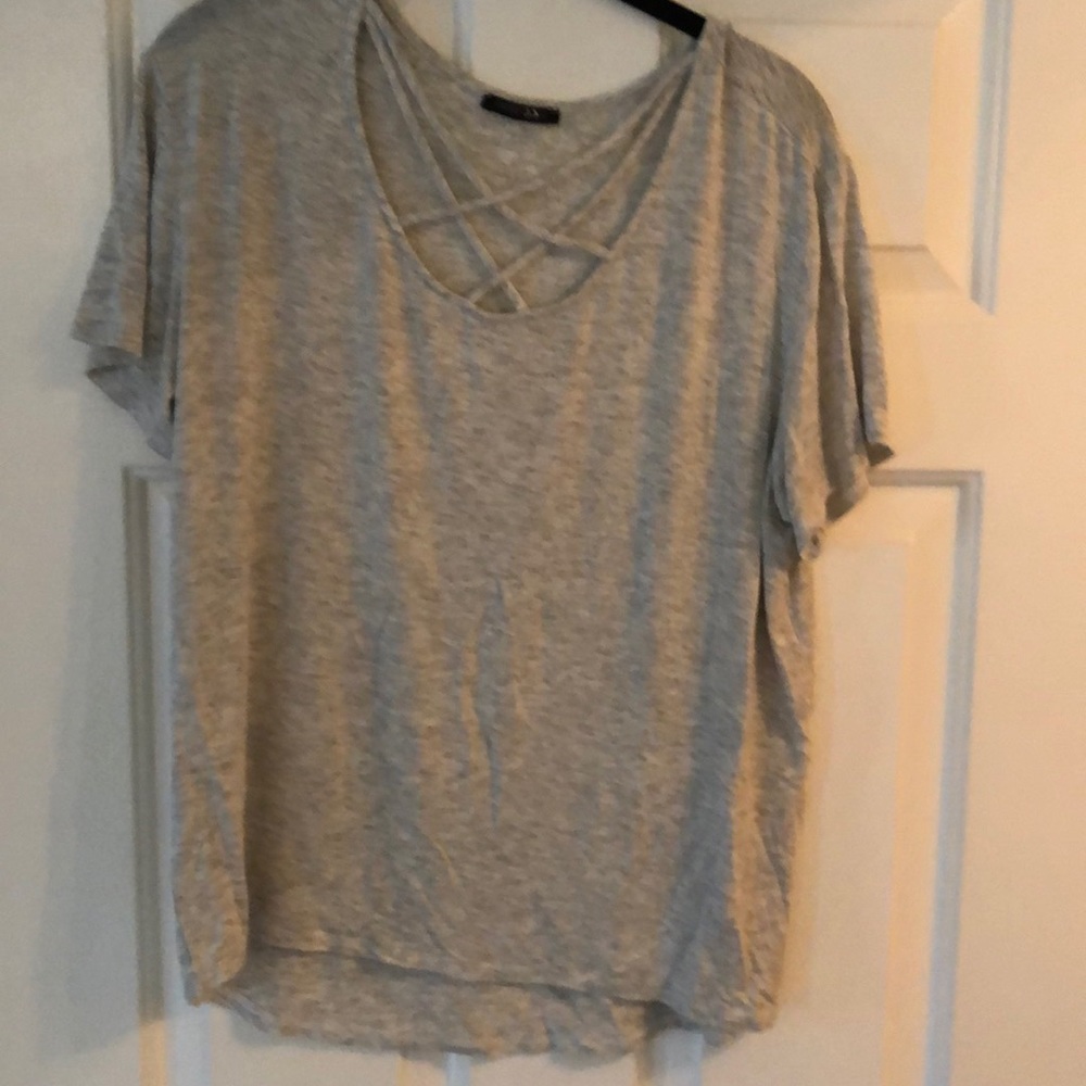 T-shirt by paper noon from Stitch Fix size small